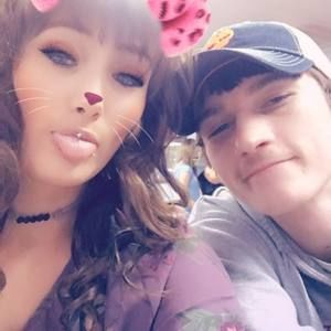 Meet your Posher, Andrew n carissa